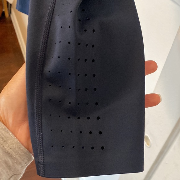 Athleta Contender Laser Cut 7/8 Tight Pockets Size Small - Picture 14 of 17